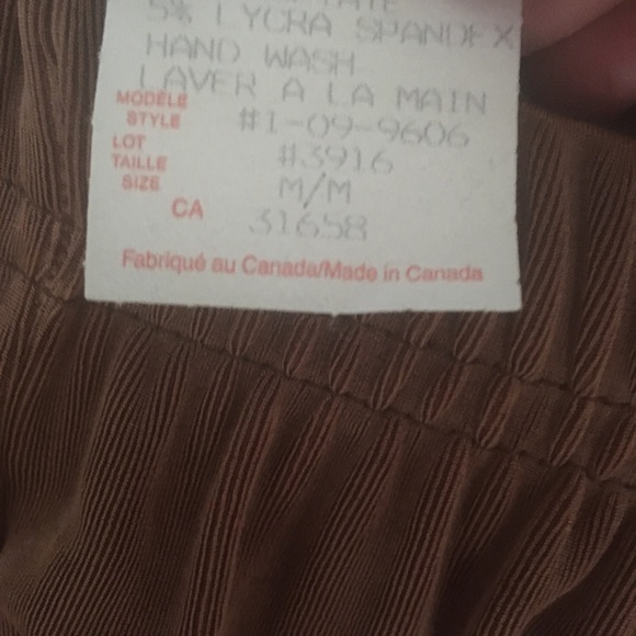 2 Piece Jacket and Pant suit in shades of taupe and brown. Pant is M. Jkt is XL - Picture 11 of 12